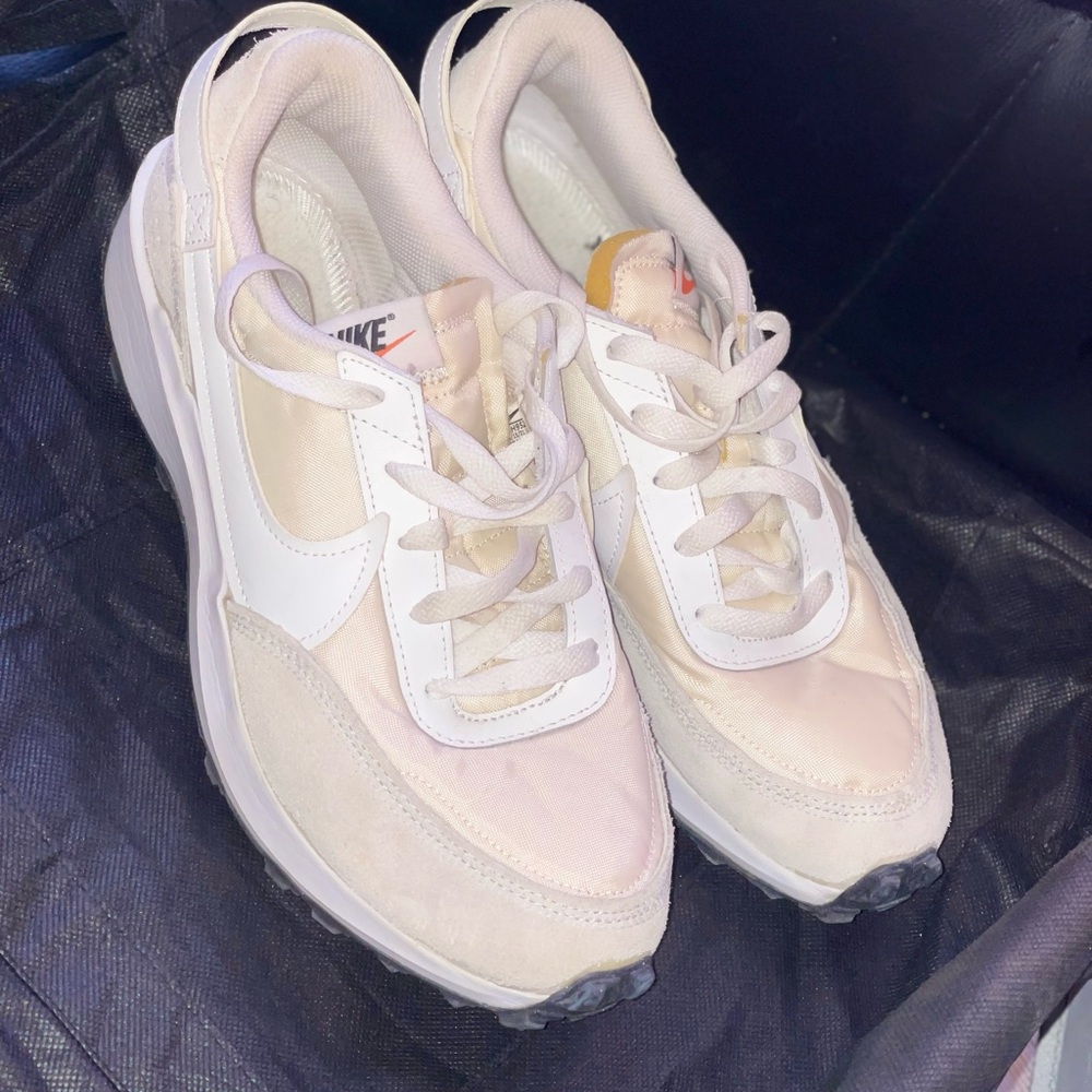 Nike Waffle Debut Woman's Shoes 9.5